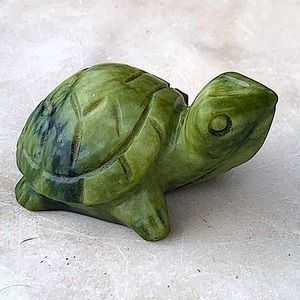 JADE TURTLE NEW 4 INCH BY 3 INCH HEALING STONE